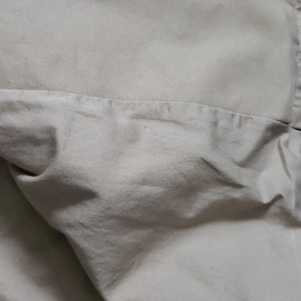 Gap Trench Coat - Picture 6 of 11